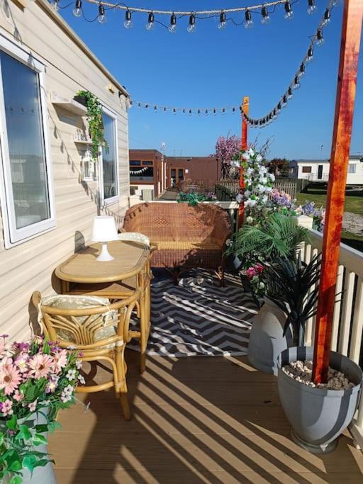 Stunning Holiday Home @ Uks Award Winning Beach Мейбълторп Екстериор снимка